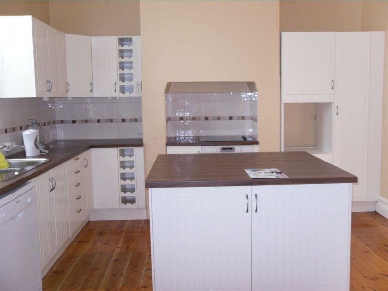 9 Burke Street, Victor Harbor SA 5211