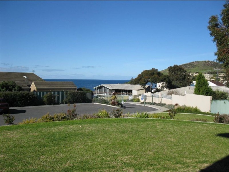 1/2 Solway Crescent, Encounter Bay SA 5211