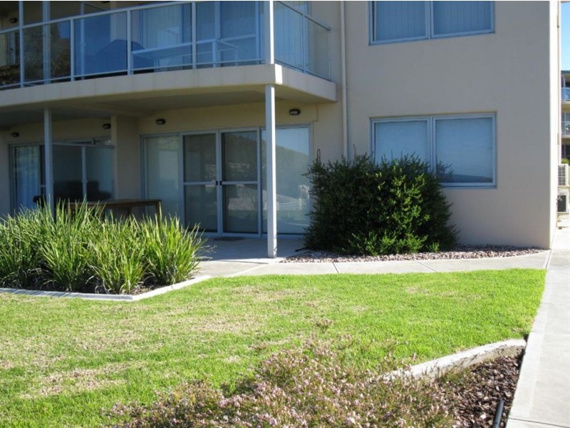 1/2 Solway Crescent, Encounter Bay SA 5211