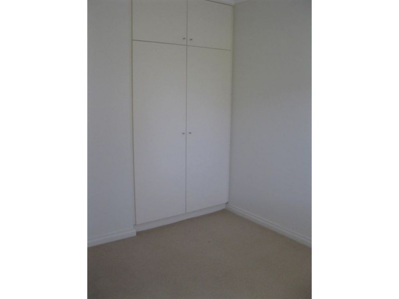 1/2 Solway Crescent, Encounter Bay SA 5211