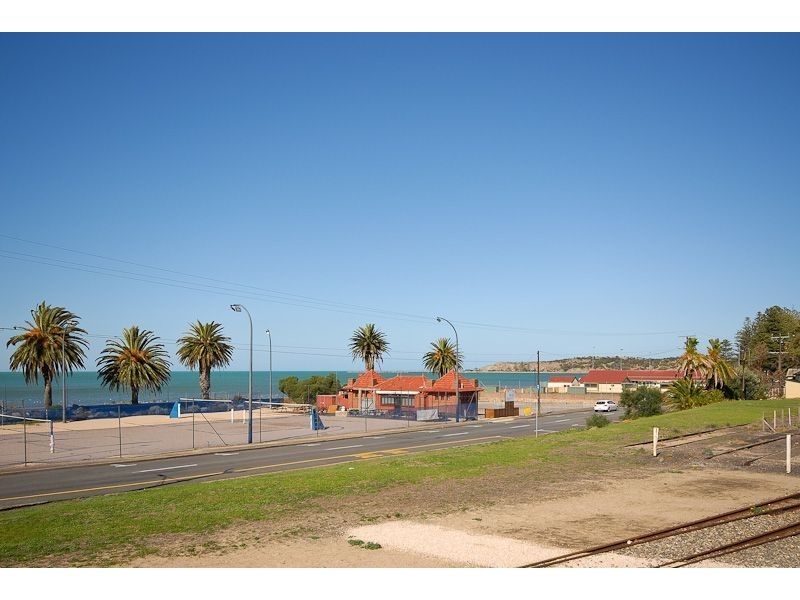 203/162 Hindmarsh Road, Victor Harbor SA 5211
