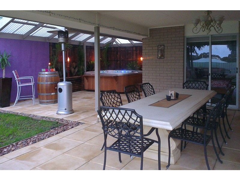 13 Jasmin Drive, Victor Harbor SA 5211