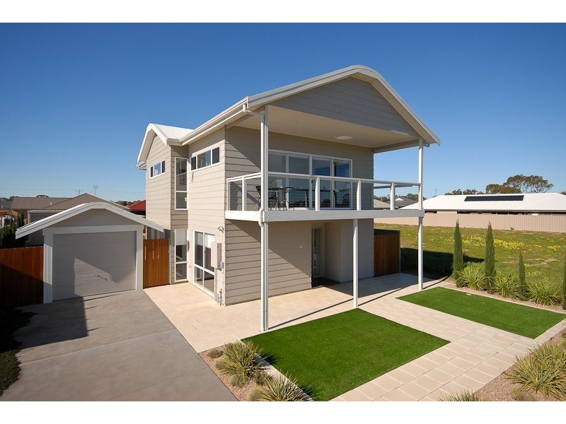 10 Lawrence Street, Goolwa North SA 5214