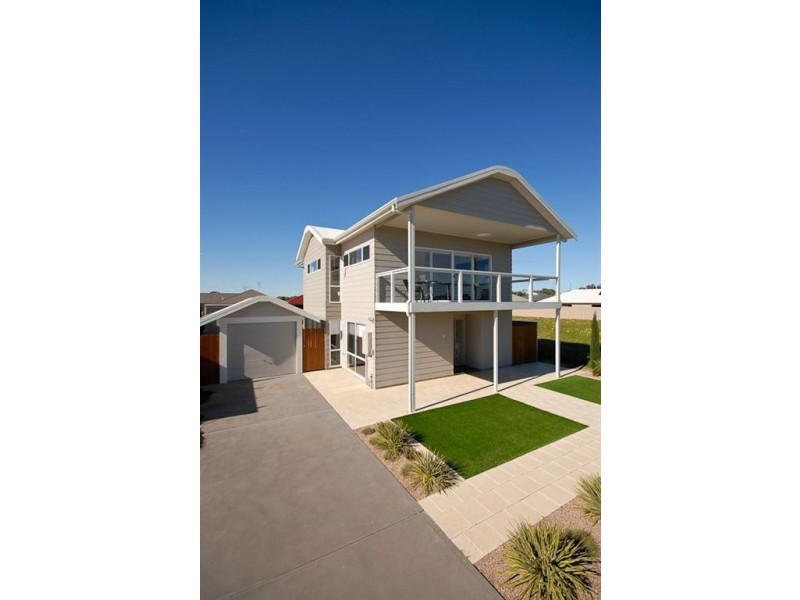 10 Lawrence Street, Goolwa North SA 5214