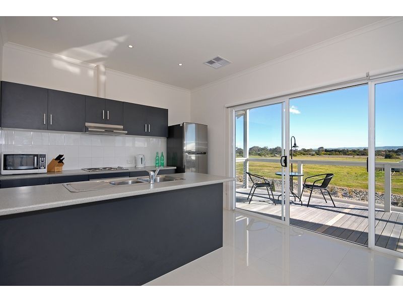 10 Lawrence Street, Goolwa North SA 5214