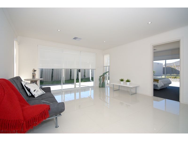 10 Lawrence Street, Goolwa North SA 5214