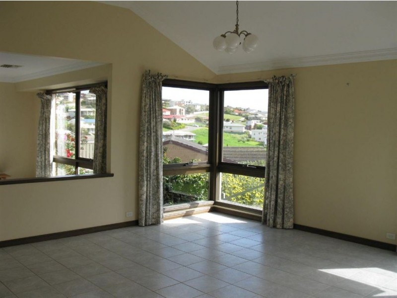31 Rosemary Court, Encounter Bay SA 5211