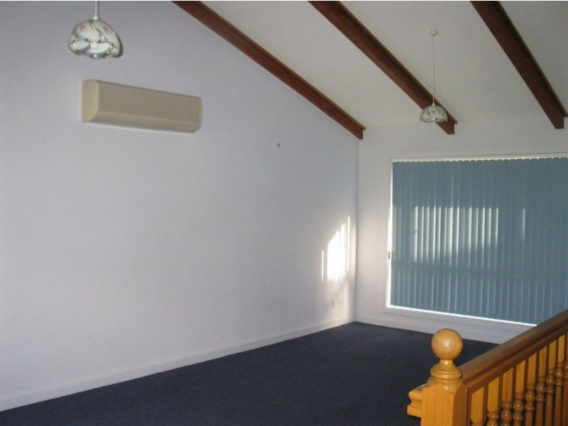 2/36 Grantley Avenue, Victor Harbor SA 5211