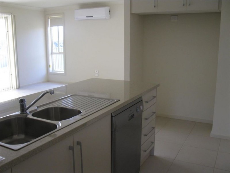 5 Shield Crt, Victor Harbor SA 5211