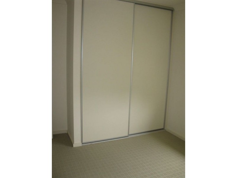 8 Scarlett Crt, Encounter Bay SA 5211