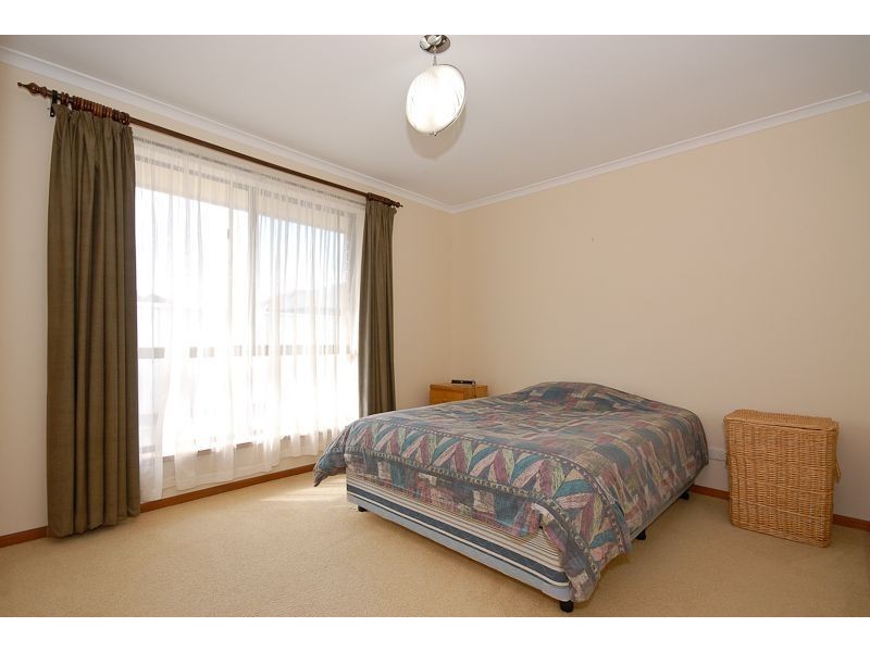 33b Leworthy Street, Victor Harbor SA 5211