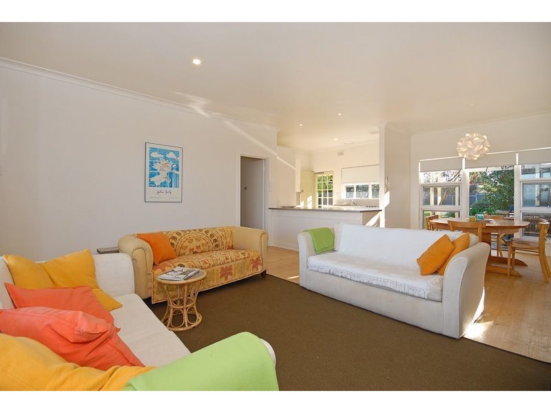 8 Bridge Terrace, Victor Harbor SA 5211