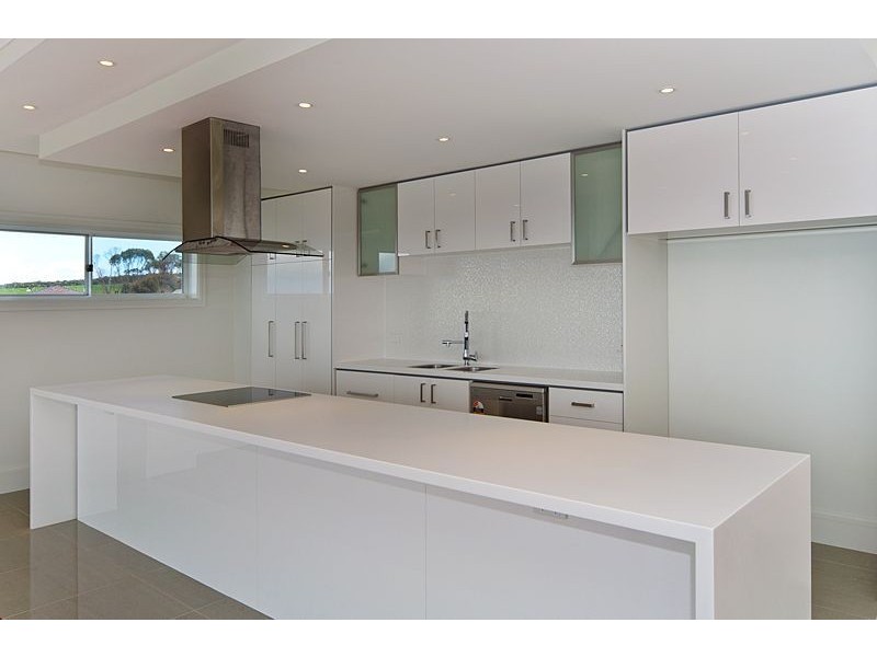 81 Stone Hut Circuit, Encounter Bay SA 5211