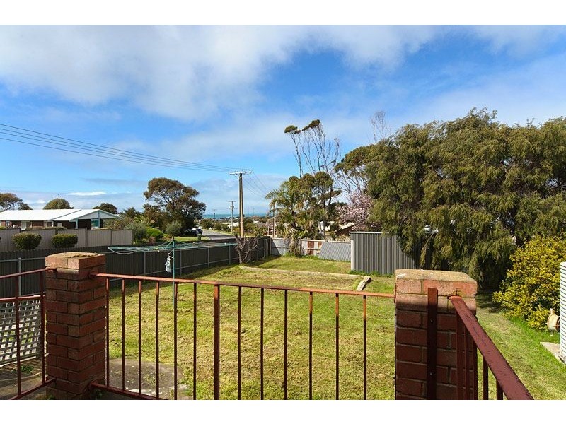24 Mentone Road, Hayborough SA 5211