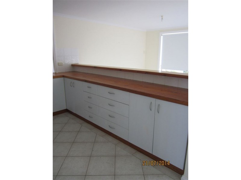 6 Edzell Court, Victor Harbor SA 5211