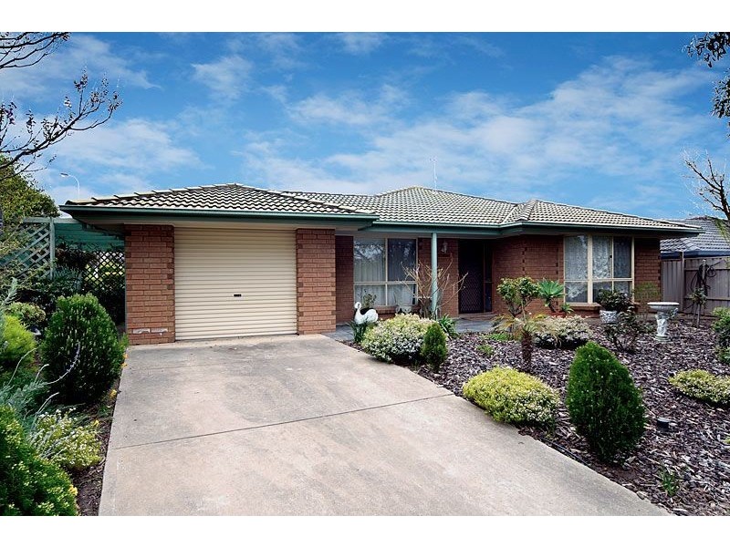 8 Zilm Court, Encounter Bay SA 5211