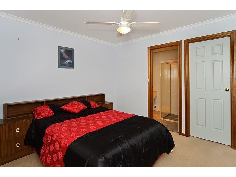 8 Zilm Court, Encounter Bay SA 5211