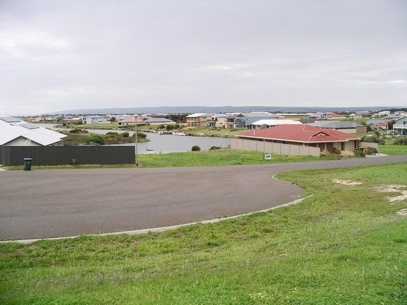 111 Excelsior Parade, Hindmarsh Island SA 5214