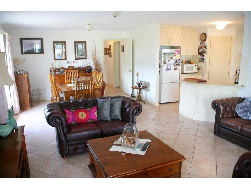 8 Alison Avenue, Goolwa North SA 5214