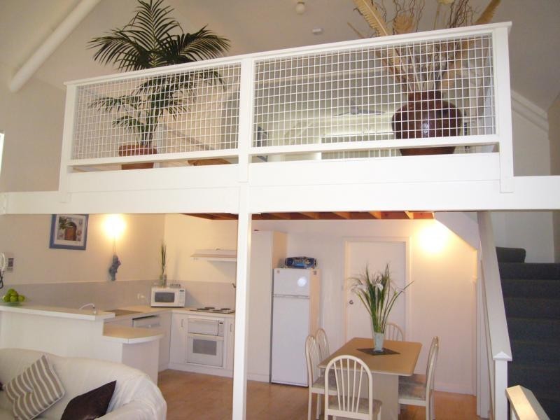 1/16 Flinders Parade, Victor Harbor SA 5211