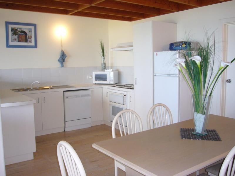 1/16 Flinders Parade, Victor Harbor SA 5211