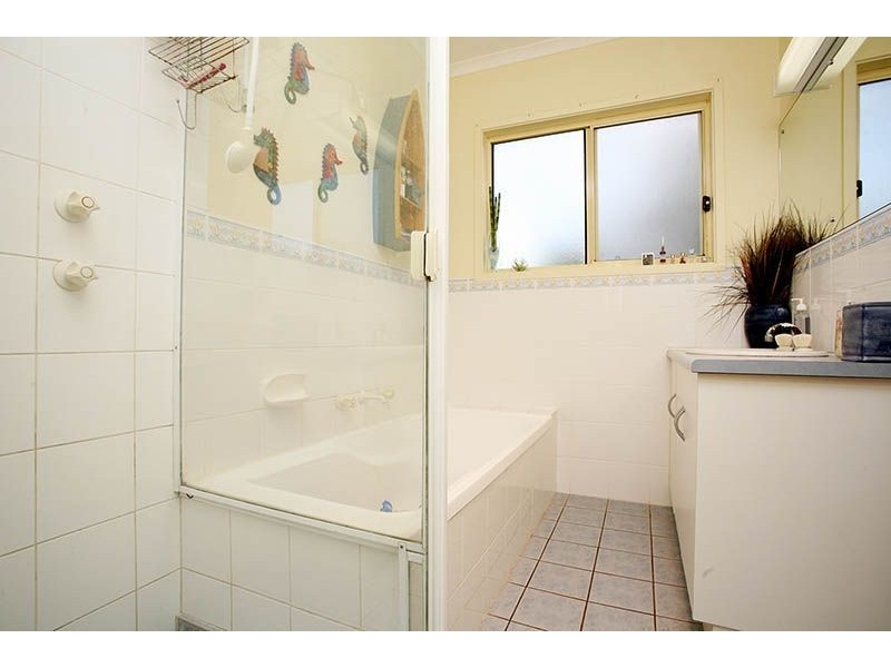 2 Kemp Street, Goolwa Beach SA 5214