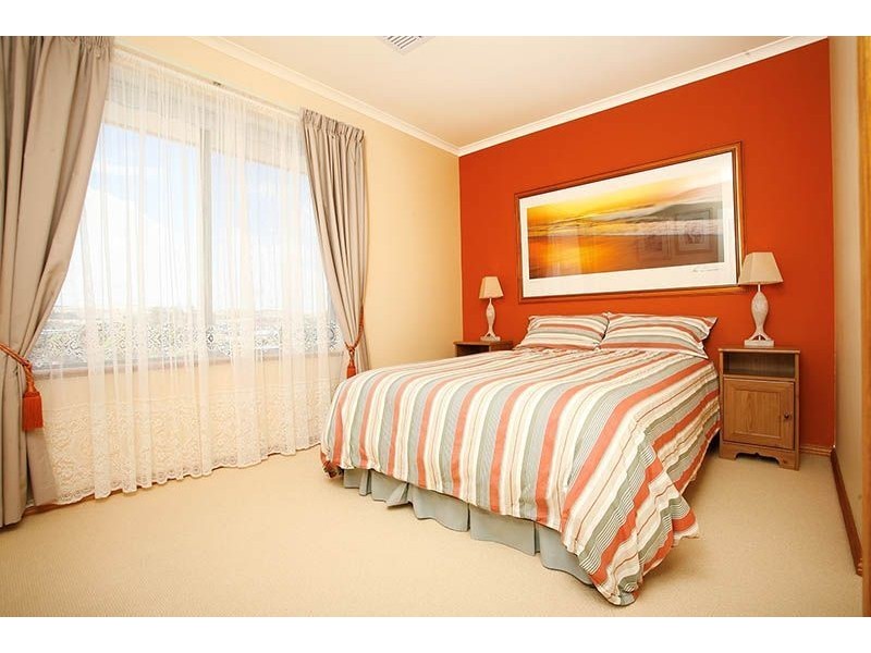 16 Trigg Street, Port Elliot SA 5212