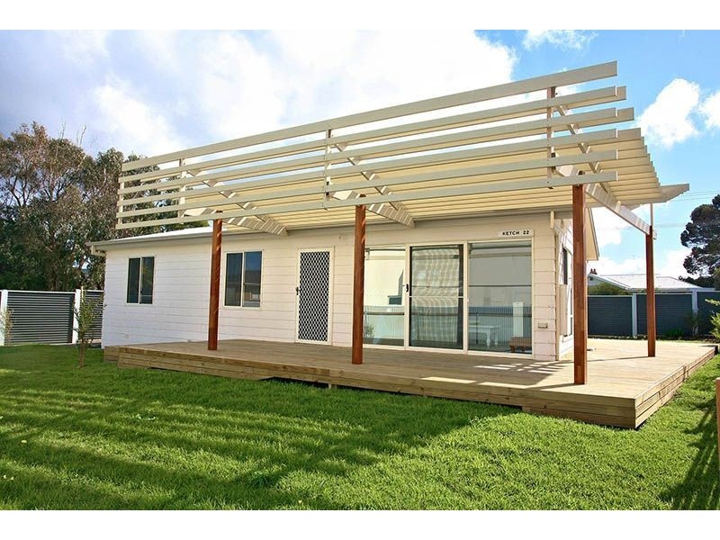 22 George Street, Encounter Bay SA 5211