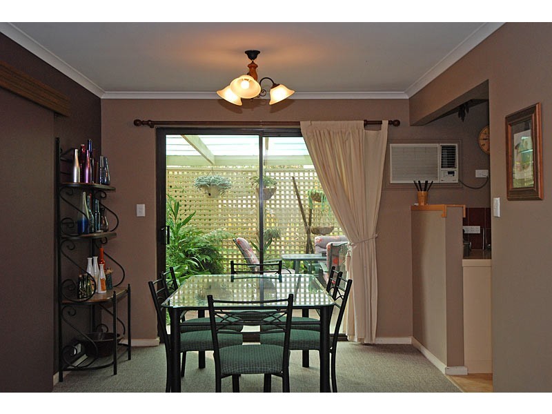 5 Marlborough Ave, Victor Harbor SA 5211