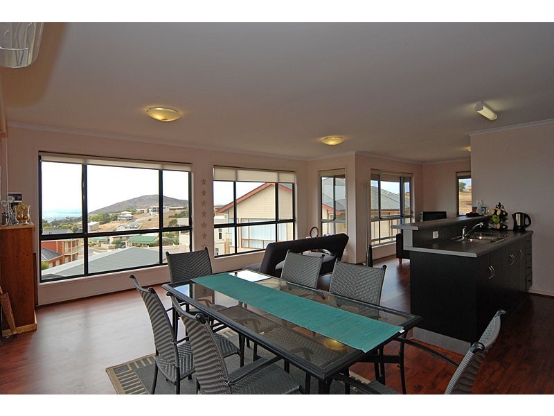 44 Minke Whale Drive, Encounter Bay SA 5211
