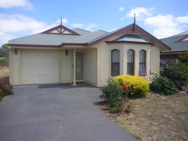 5 Mary Pelham Court, Mccracken SA 5211