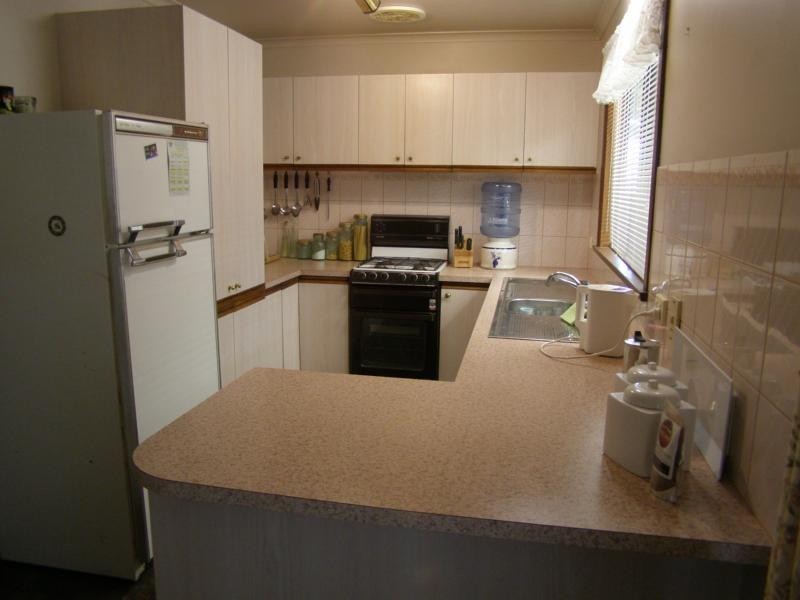 1 Sweetman Avenue, Encounter Bay SA 5211