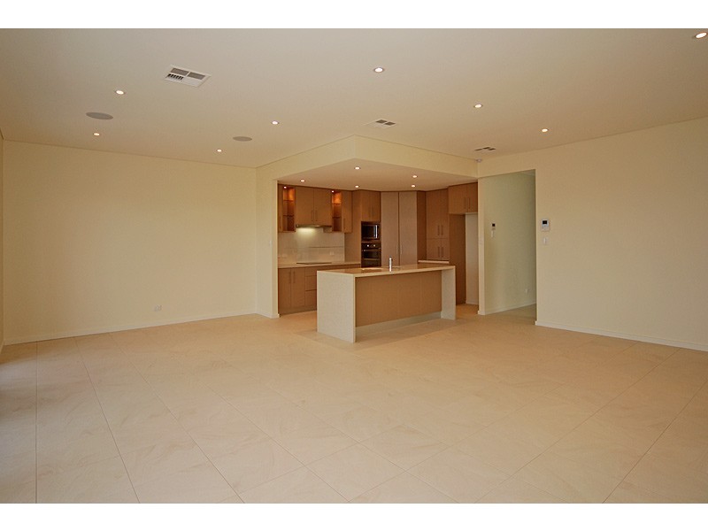 11 Bluffview Road, Victor Harbor SA 5211