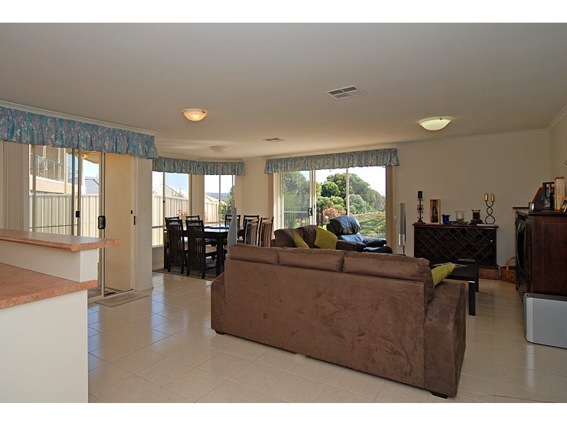 72 Rapid Drive, Mccracken SA 5211