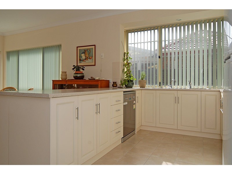 90 Matthew Flinders Drive, Encounter Bay SA 5211