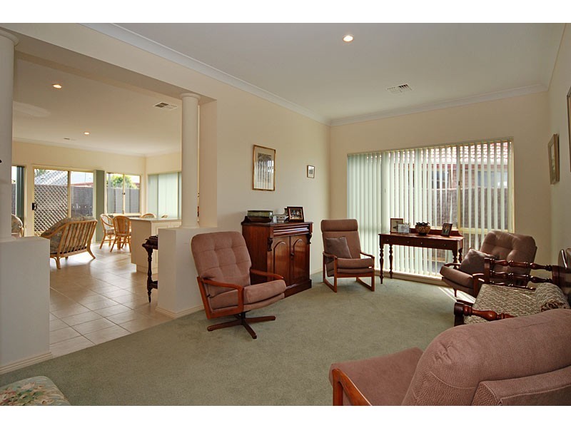 90 Matthew Flinders Drive, Encounter Bay SA 5211