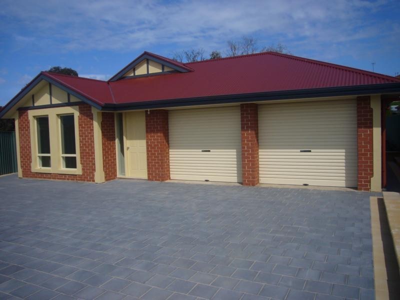 9 Robb Street, Encounter Bay SA 5211