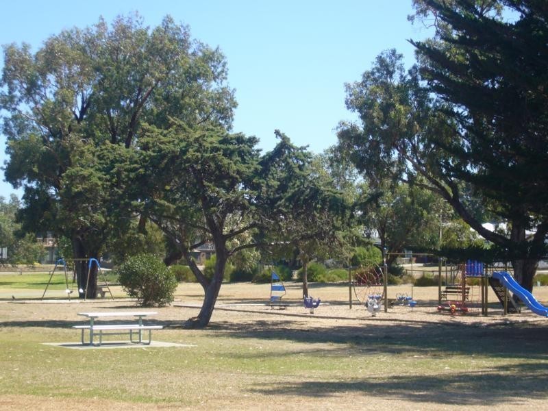 26 Harbour View Terrace, Victor Harbor SA 5211