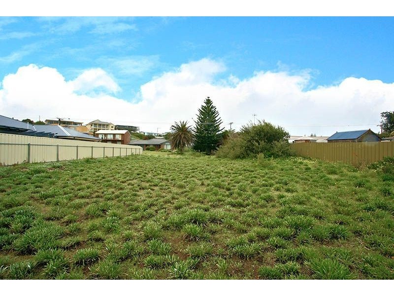 19 Hazel Street, Goolwa Beach SA 5214