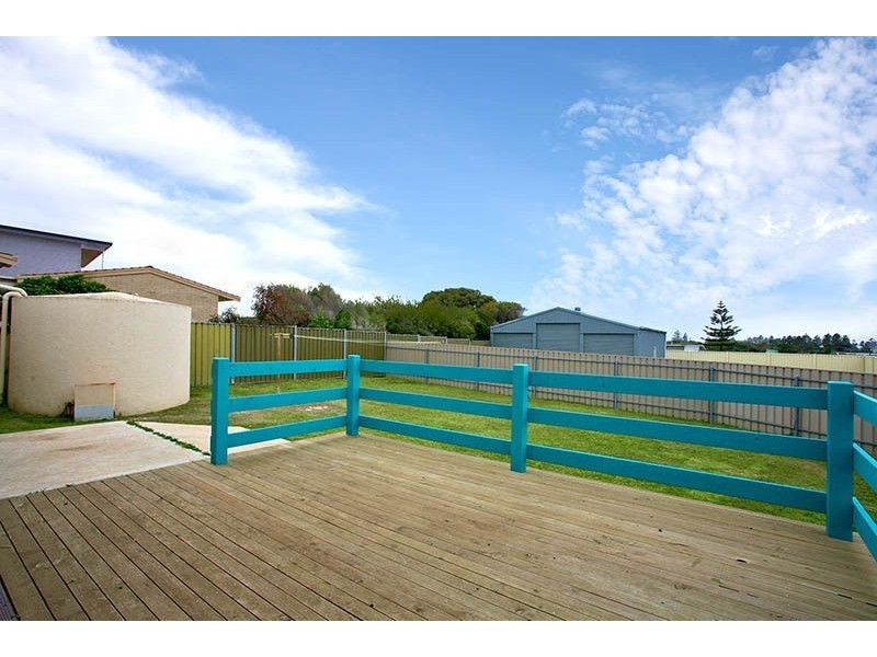 2 Seaview Road, Port Elliot SA 5212
