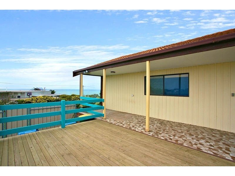 2 Seaview Road, Port Elliot SA 5212