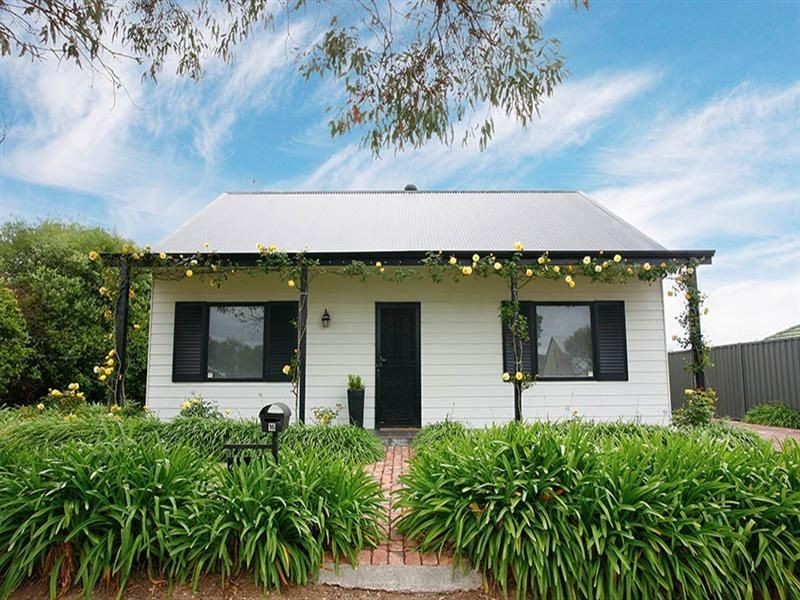 16 Mason St, Port Elliot SA 5212