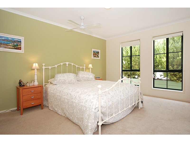 35 Yalladoola Road, Victor Harbor SA 5211