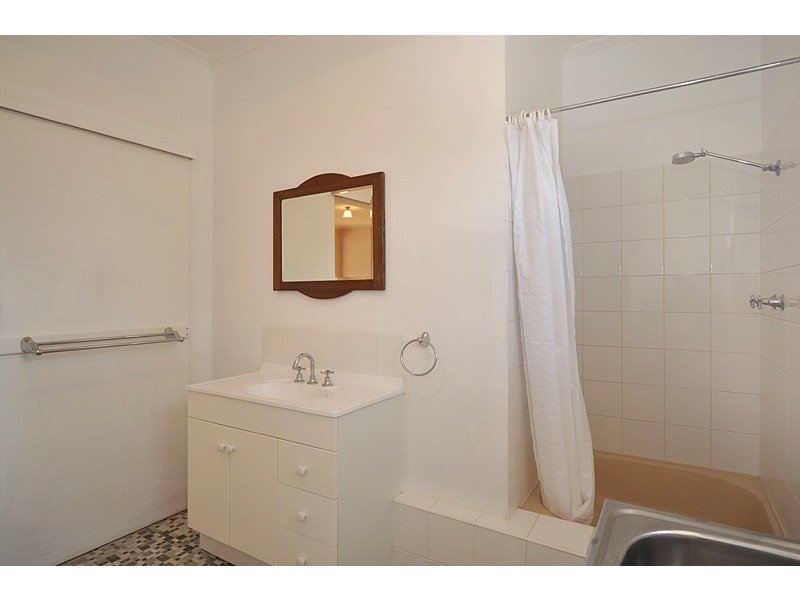 18 Norfolk Avenue, Victor Harbor SA 5211