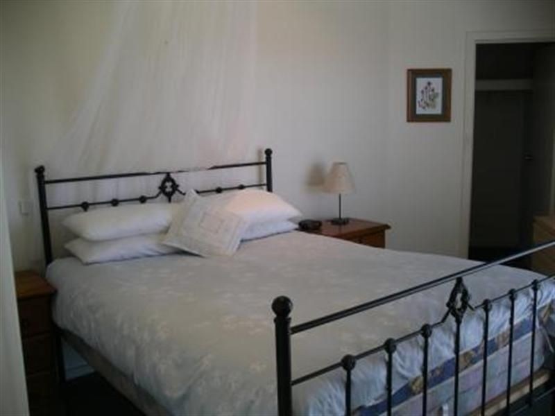 8 Hazel St, Goolwa Beach SA 5214