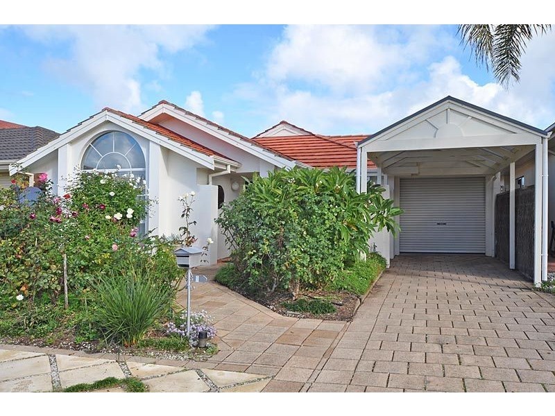 9 Islander Drive, Encounter Bay SA 5211