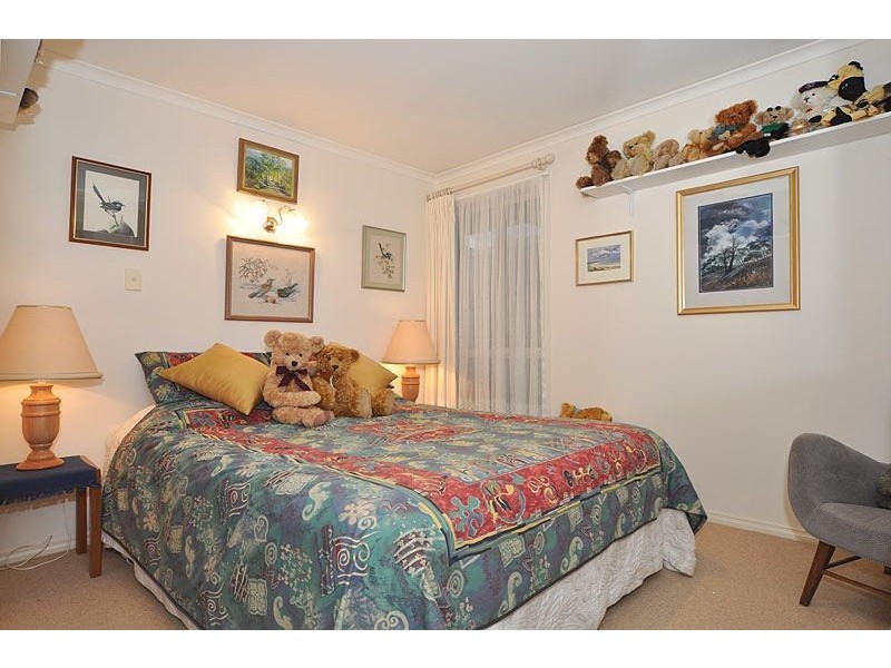 9 Islander Drive, Encounter Bay SA 5211