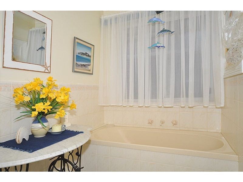 9 Islander Drive, Encounter Bay SA 5211