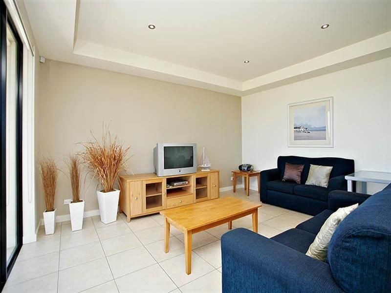 119 Wentworth Parade, Hindmarsh Island SA 5214