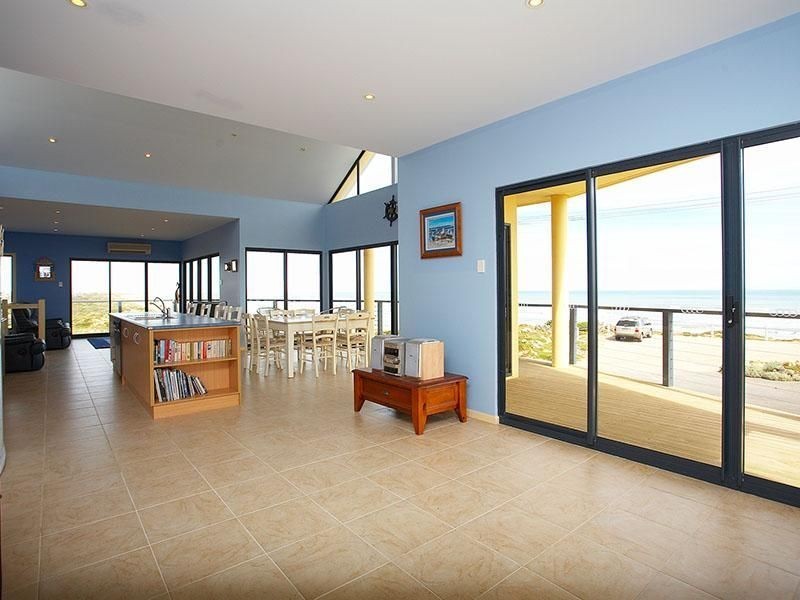 84 Surfers Parade, Middleton SA 5213